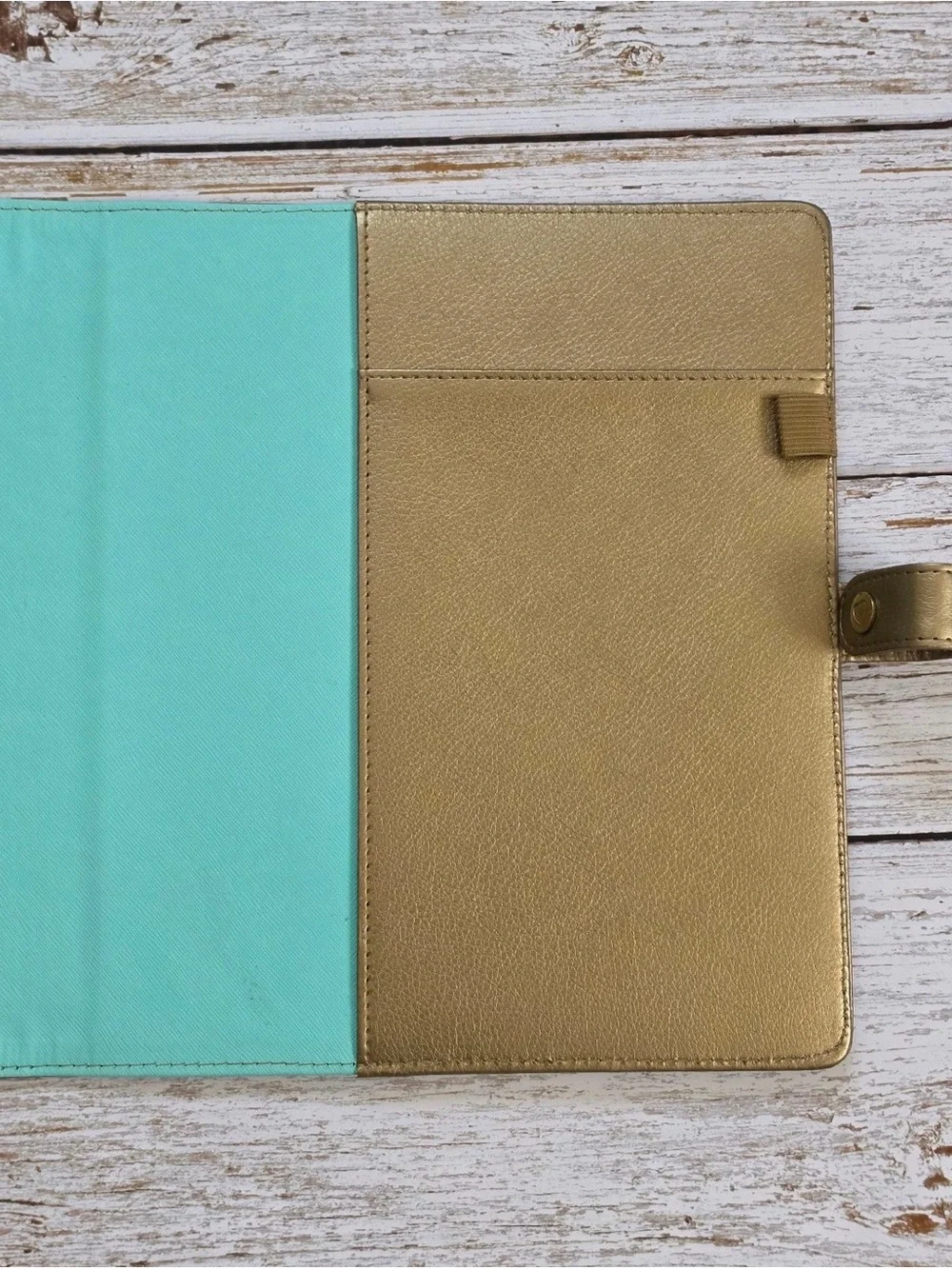 The Happy Planner Gold deluxe cover for classic size